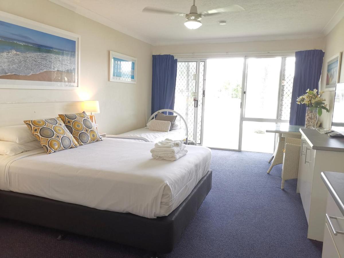 Bay Of Palms Hotel Gold Coast Bagian luar foto
