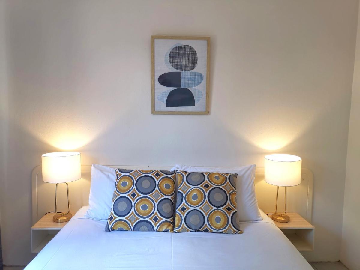 Bay Of Palms Hotel Gold Coast Bagian luar foto